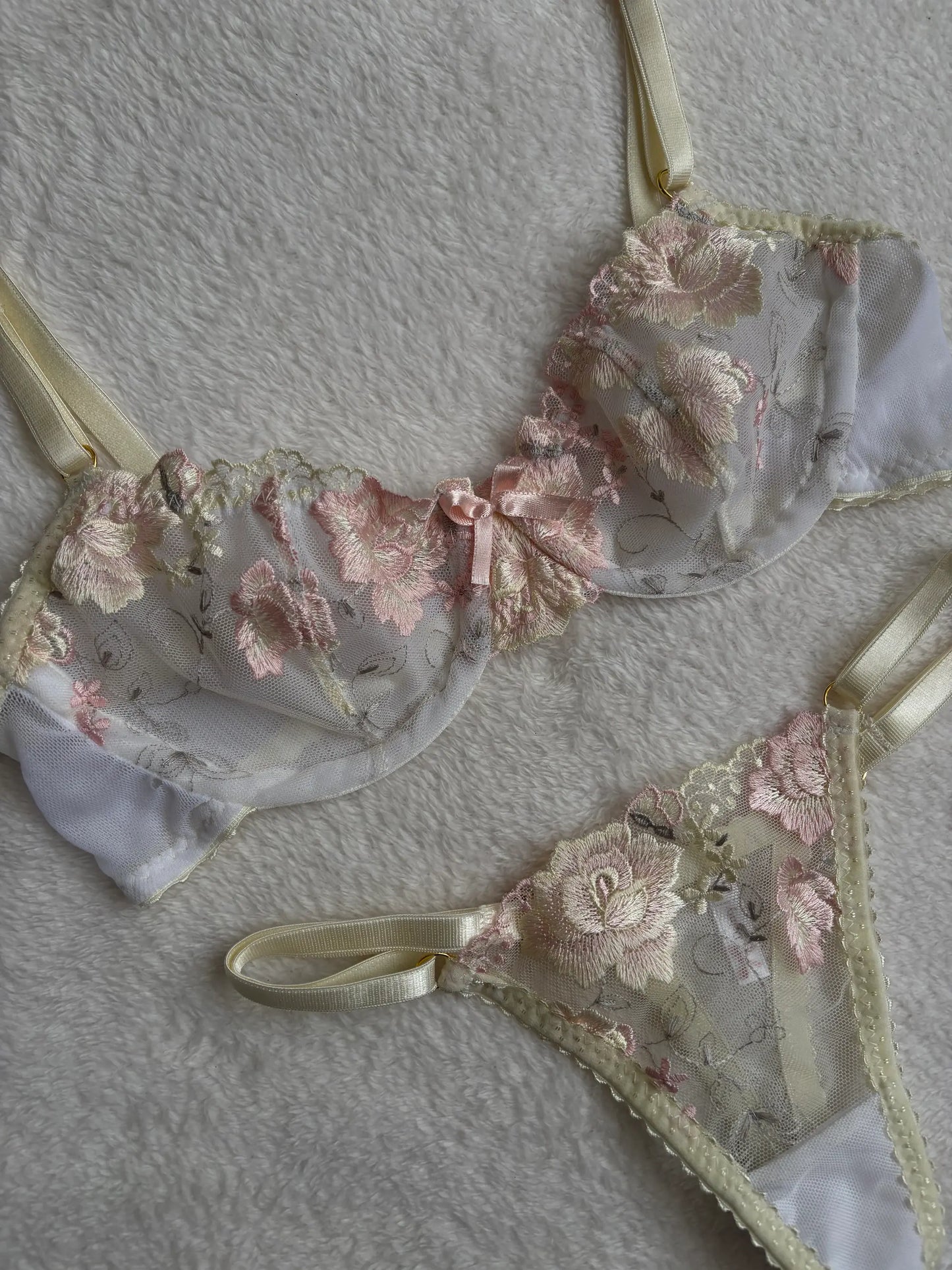 Set Nira